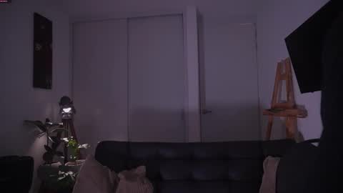 insta damn8   --------  online show from 30, 11, 2025