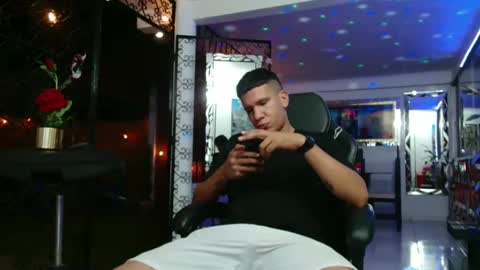 damyan_2003 online show from 24, 9, 2025