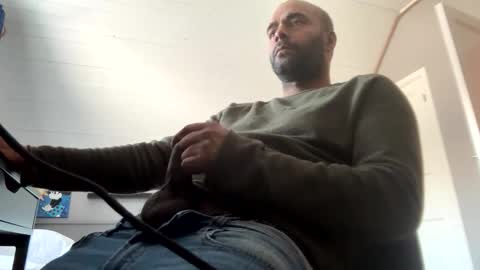 Snapshot of dan_the_man43 chatting on 6, 1, 2026 dan_the_man43 online show from 6, 1, 2026