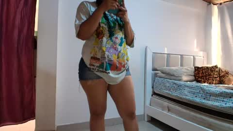 Dayana  online show from 2, 7, 2026