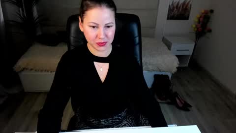 Dana Dom online show from 18, 2, 2025