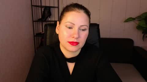 Dana Dom online show from 6, 3, 2026