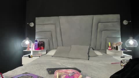    online show from 7, 12, 2024