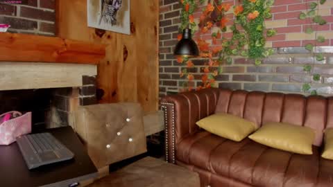    online show from 27, 1, 2025