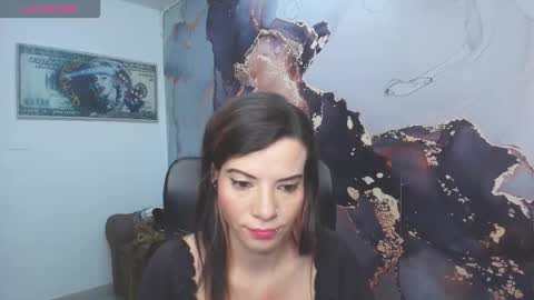 Danaa Rey online show from 24, 9, 2025