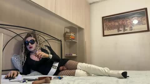 danastone_livingdoll online show from 1, 2, 2025
