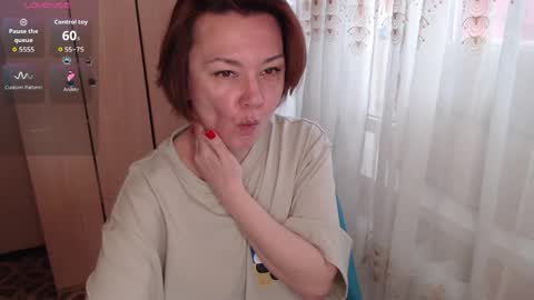 danbie_leen online show from 8, 5, 2026