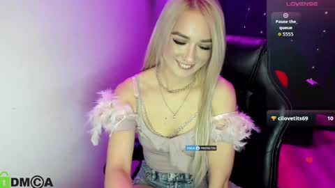 dances_queen online show from 2, 5, 2026