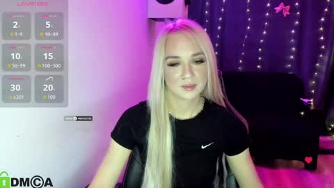 dances_queen online show from 6, 5, 2026