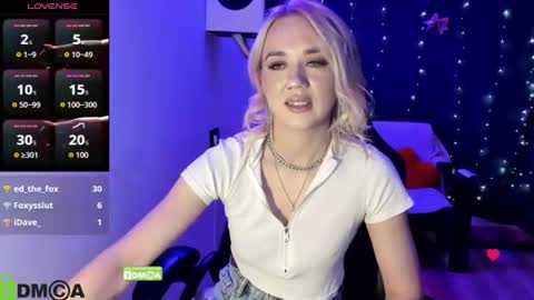 dances_queen online show from 18, 6, 2026