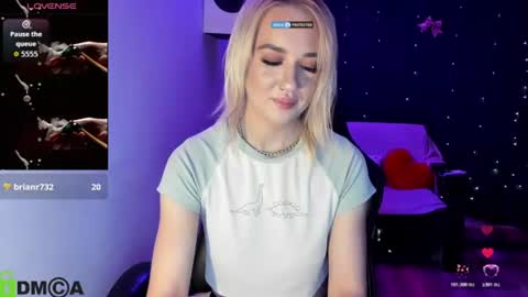 dances_queen online show from 19, 6, 2026