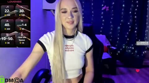 Snapshot of dances_queen chatting on 23, 6, 2026 dances_queen online show from 23, 6, 2026