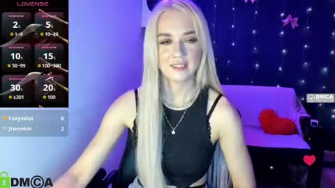 Snapshot of dances_queen chatting on 27, 6, 2026 dances_queen online show from 27, 6, 2026
