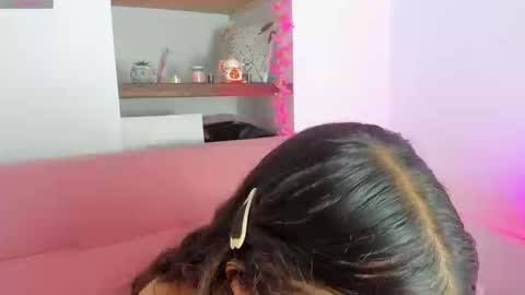 Snapshot of danessacronin chatting on 6, 3, 2026 Danesa online show from 6, 3, 2026