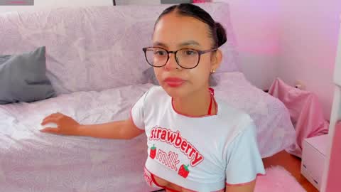 Snapshot of danessacronin chatting on 26, 3, 2026 Danesa online show from 26, 3, 2026