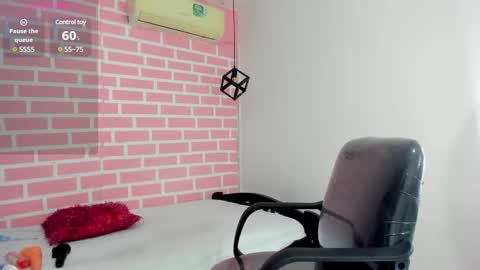 dani_lue online show from 12, 2, 2025