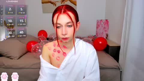 Snapshot of dani_mur chatting on 13, 2, 2025 Daniel online show from 13, 2, 2025