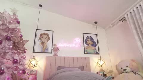   online show from 15, 11, 2025