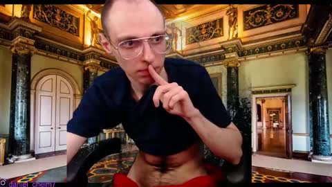 Snapshot of daniel9121 chatting on 10, 3, 2025 Daniel9121 online show from 10, 3, 2025