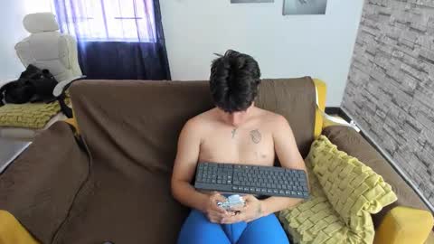daniel_leon_c online show from 29, 4, 2026