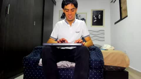 Daniel online show from 7, 5, 2026