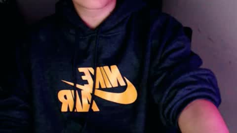 daniel_ruis16 online show from 12, 12, 2024