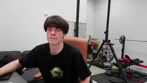 Snapshot of daniel_shawn chatting on 11, 1, 2026 DANIEL SHAWN online show from 11, 1, 2026