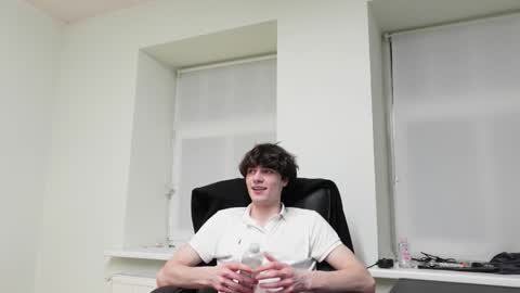 Snapshot of daniel_shawn chatting on 13, 2, 2026 DANIEL SHAWN online show from 13, 2, 2026