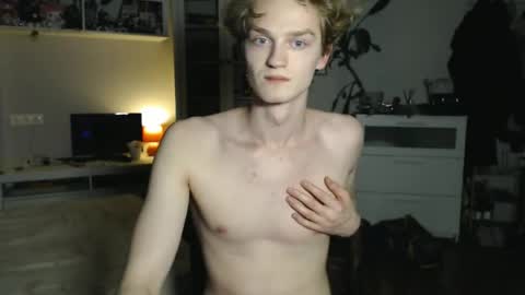 Snapshot of daniel_yumm chatting on 23, 4, 2026 Daniel online show from 23, 4, 2026