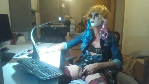 newcumer online show from 2, 12, 2024