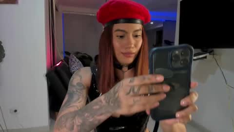 daniela_arenas online show from 28, 2, 2025