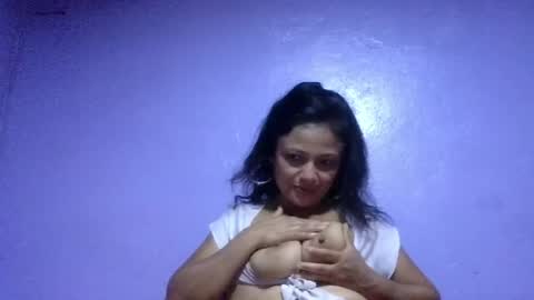 daniela_love1 online show from 5, 5, 2026