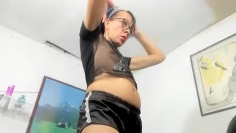 Snapshot of daniela_xue chatting on 28, 7, 2026 lorena online show from 28, 7, 2026