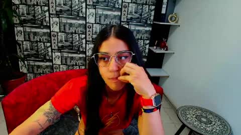 danielamonroe online show from 18, 4, 2026