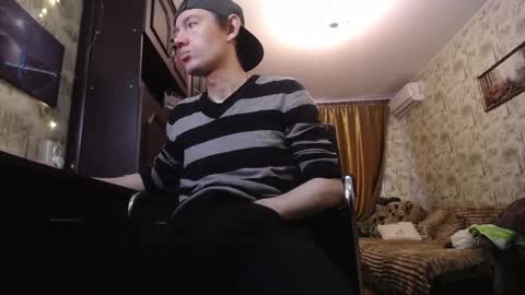 Daniel Grayson online show from 4, 3, 2025