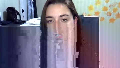 Snapshot of daniella_brunnette_ chatting on 18, 10, 2025 Daniella  online show from 18, 10, 2025
