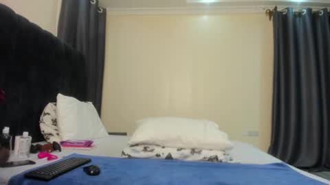 danielle_rock online show from 19, 2, 2025