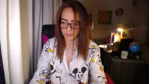 Angie online show from 29, 6, 2026