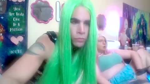Danielle Raven online show from 4, 5, 2026