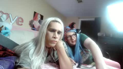 Danielle Raven online show from 7, 8, 2026