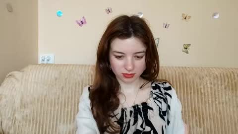Mia online show from 6, 5, 2026