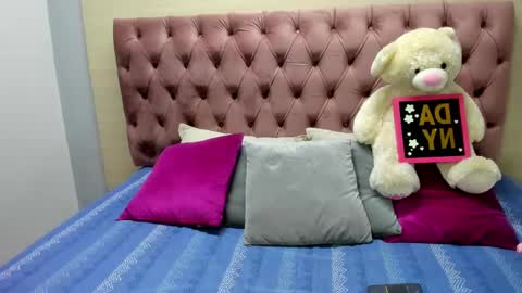 DaniiBelluci  online show from 11, 2, 2025