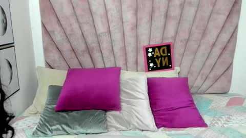 DaniiBelluci  online show from 15, 1, 2026