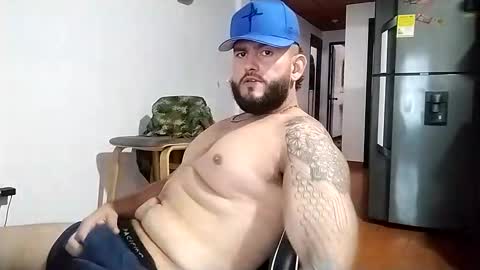 daniloh_xxx online show from 28, 10, 2025