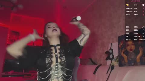 Snapshot of daniredheadevil chatting on 6, 2, 2025 Your mistress Dani online show from 6, 2, 2025