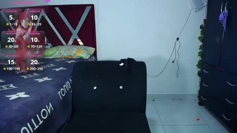 Snapshot of danisabrownn chatting on 12, 3, 2025 danisabrownn online show from 12, 3, 2025