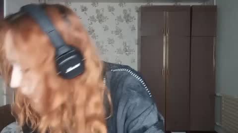 Snapshot of danitawind chatting on 27, 6, 2026 Kiki online show from 27, 6, 2026