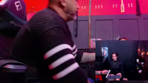 Snapshot of danko_and_nina chatting on 10, 11, 2025 danko_and_nina online show from 10, 11, 2025