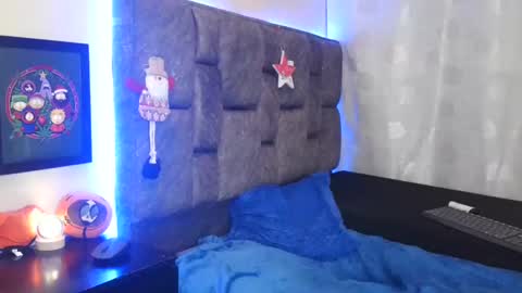 Snapshot of dann_brown chatting on 31, 12, 2024 Dann Brown online show from 31, 12, 2024