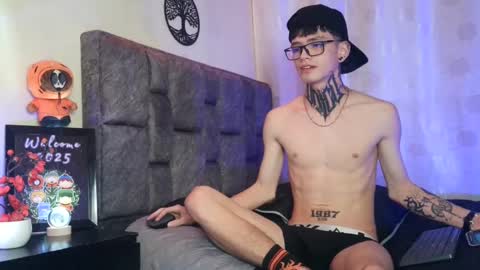 Snapshot of dann_brown chatting on 5, 2, 2025 Dann Brown online show from 5, 2, 2025